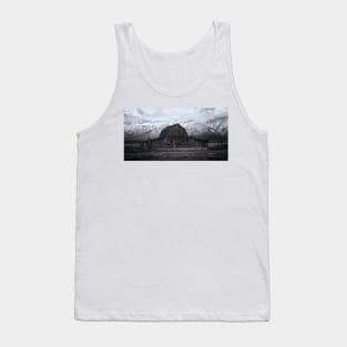 Sunrise at Moulton Barn in Black and White Tank Top